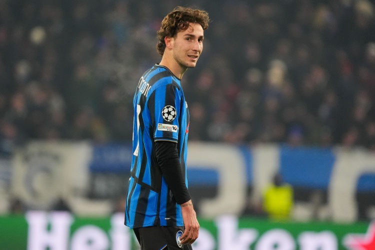 开云体育app-隆加里：罗马有意左边翼卫贝纳斯科尼，亚特兰大目前不愿出售球员